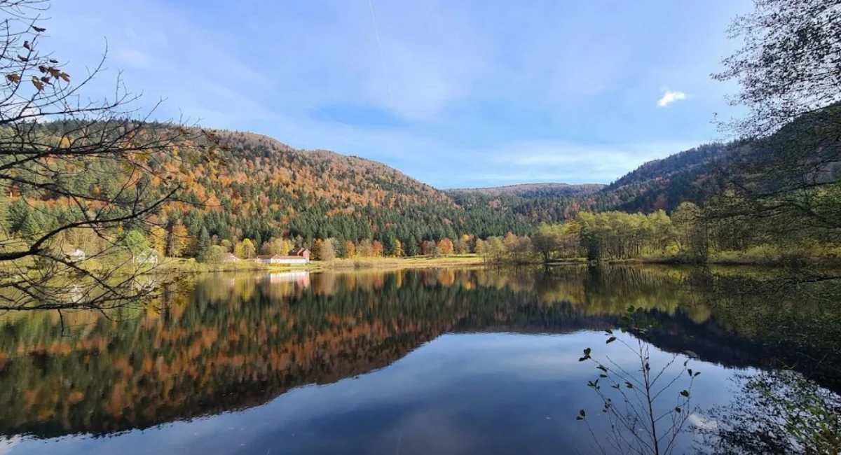 Entre question climatique, recherche d’authenticité et pouvoir d’achat en berne, les vacances hors-saison seraient la solution ! vacances automne