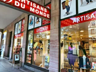 vitrine-artisans-du-monde-strasbourg